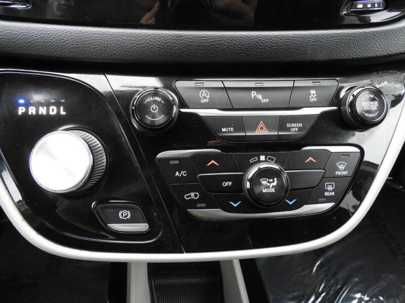 2018 Chrysler Pacifica Touring