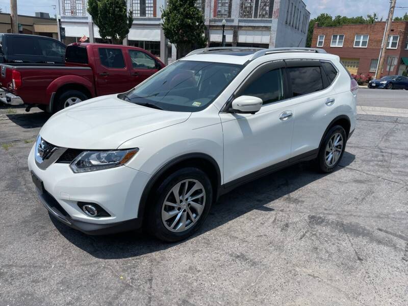 2014 Nissan Rogue for sale at East Main Rides in Marion VA