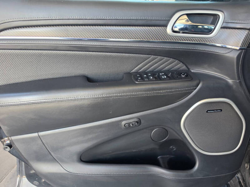 2019 Jeep Grand Cherokee SRT