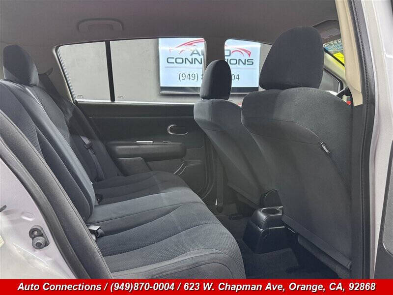 2012 Nissan Versa 1.8 S