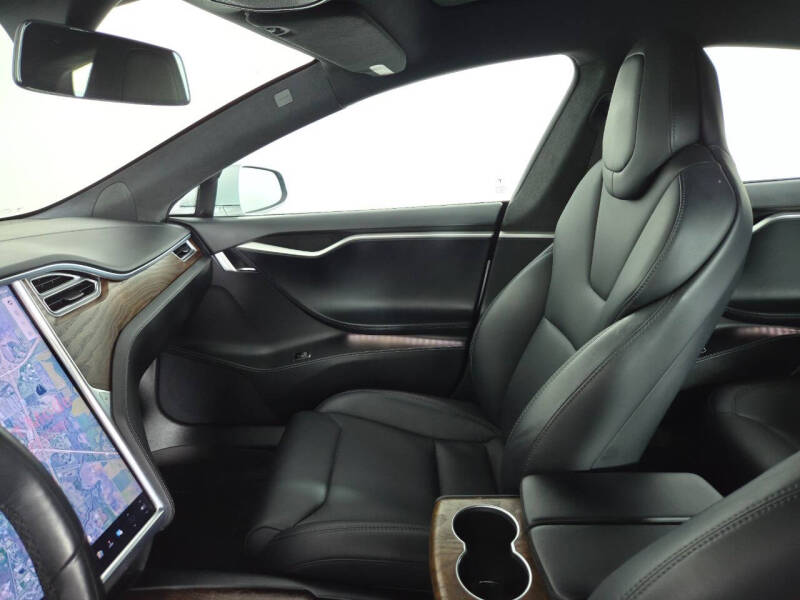 2017 Tesla Model S 75D
