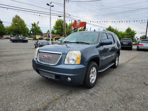 2007 GMC Yukon for sale at Leavitt Auto Sales and Used Car City in Everett WA