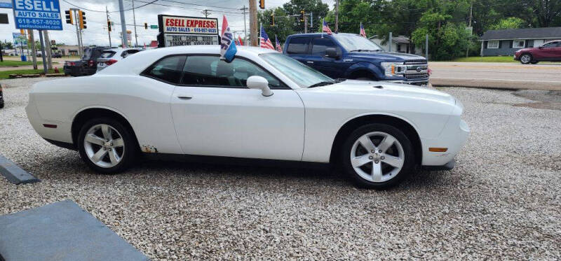 2013 Dodge Challenger SXT