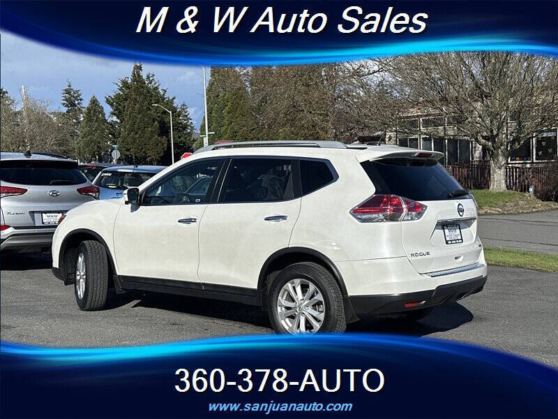 2016 Nissan Rogue SV