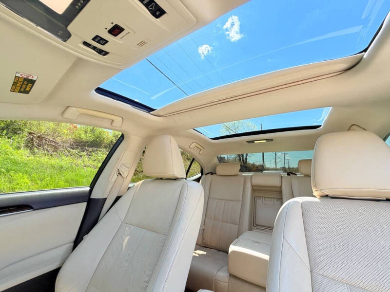 2017 Lexus ES 350