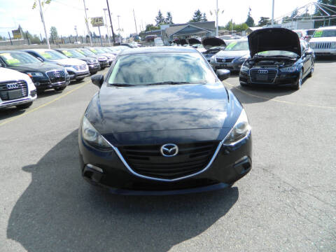 2015 Mazda MAZDA3 i Sport