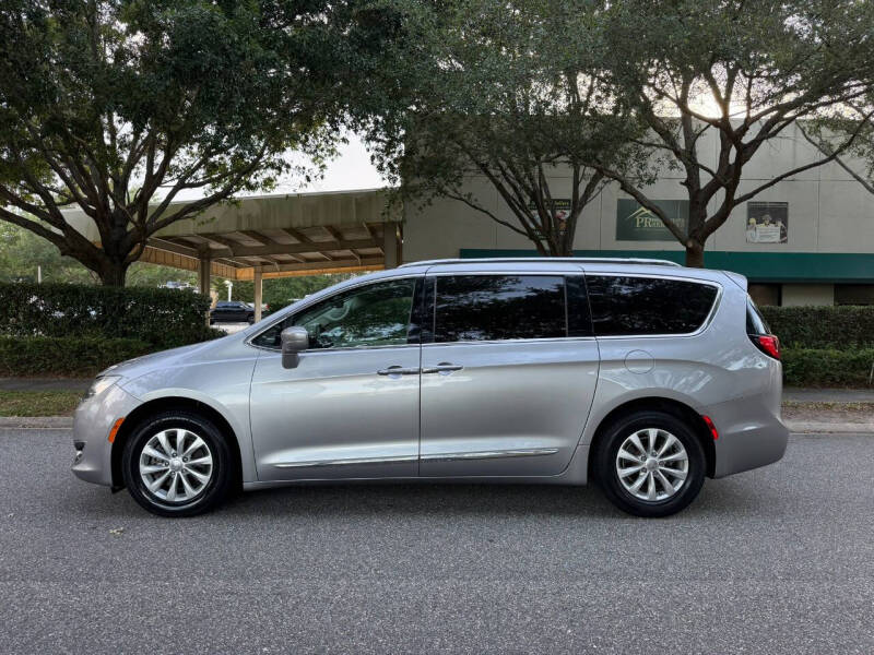 2018 Chrysler Pacifica Touring L