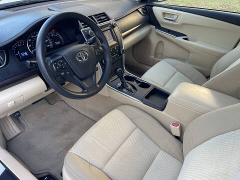 2015 Toyota Camry LE