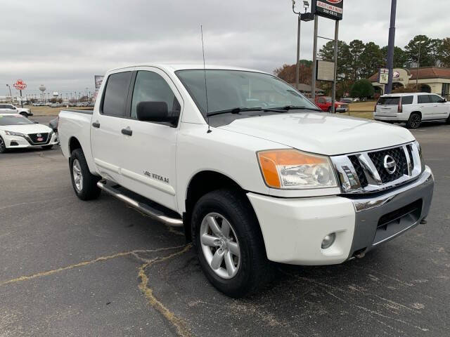 2010 Nissan Titan SE