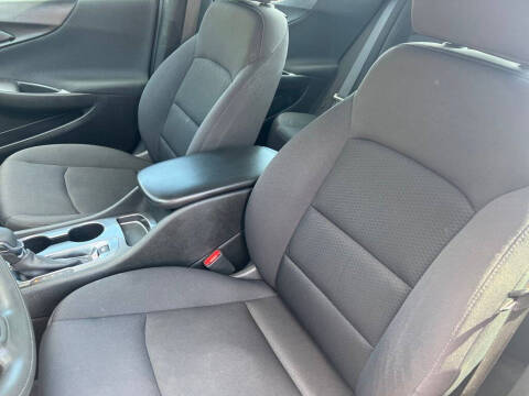 2023 Chevrolet Malibu LS