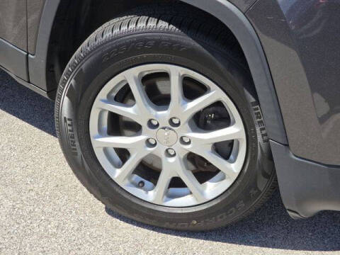 2018 Jeep Cherokee Latitude Plus