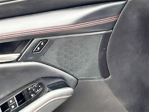 2024 Mazda Mazda3 Hatchback 2.5 S Carbon Edition