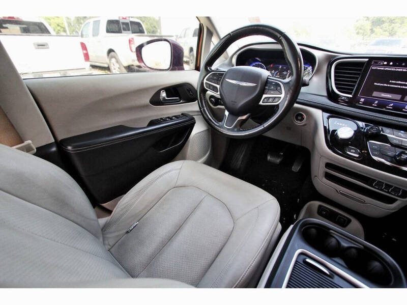 2021 Chrysler Pacifica Touring L