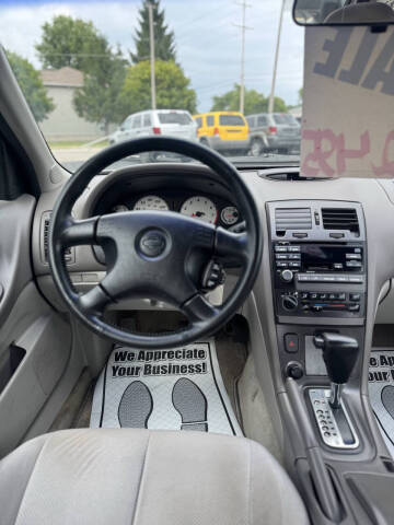 2000 Nissan Maxima SE