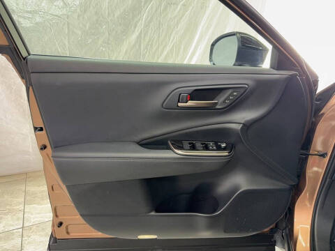 2025 Toyota Crown Platinum