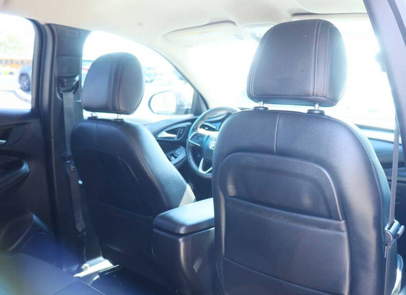 2020 Buick Encore GX Select