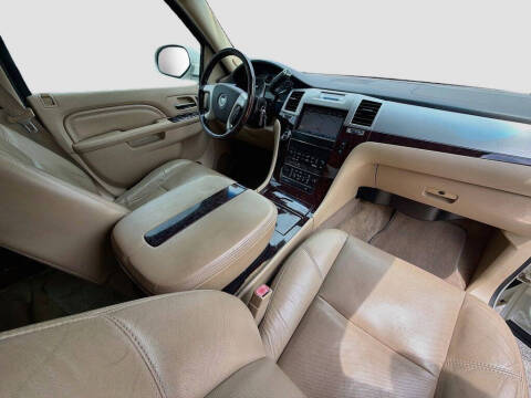 2011 Cadillac Escalade ESV Premium
