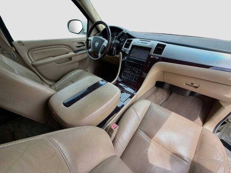 2011 Cadillac Escalade ESV Premium