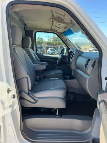 2018 Nissan NV 1500 S