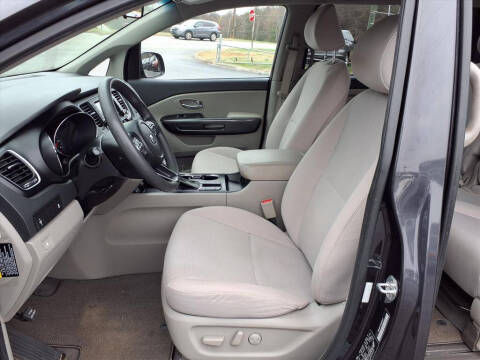 2021 Kia Sedona LX