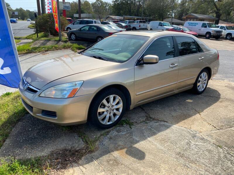 2007 Honda Accord for sale at A A Auto Clinic and automotive sales in Niceville FL