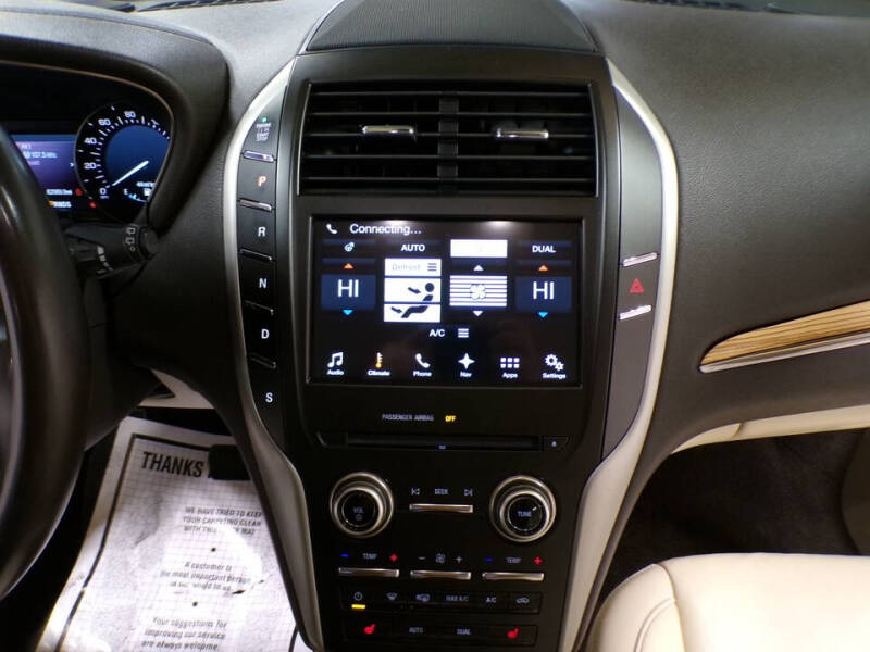 2016 Lincoln MKC Select