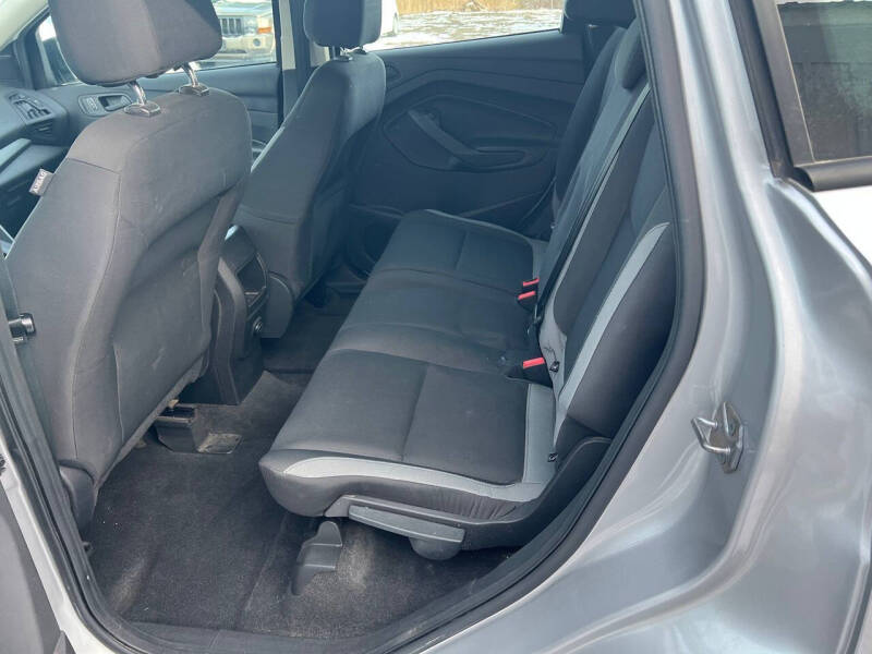2014 Ford Escape S