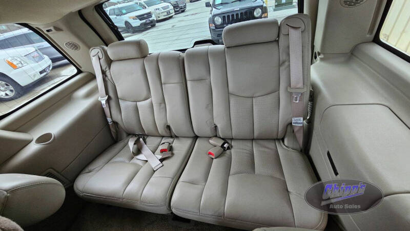 2003 Cadillac Escalade