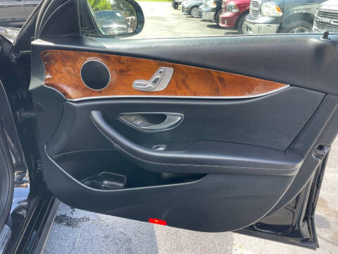2019 Mercedes-Benz E-Class E 300