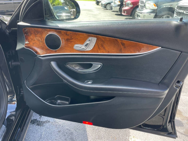 2019 Mercedes-Benz E-Class E 300
