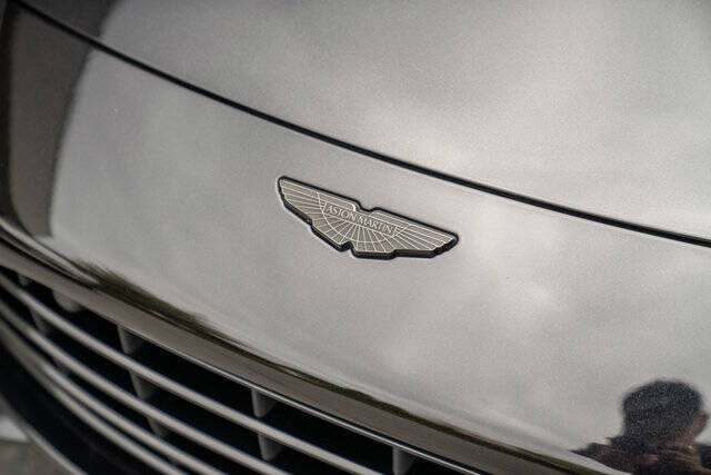 2021 Aston Martin Vantage 31