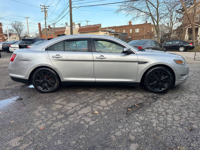 2011 Ford Taurus for sale at Kelly Auto Group in Cleveland, OH