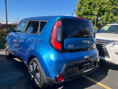 2016 Kia Soul +