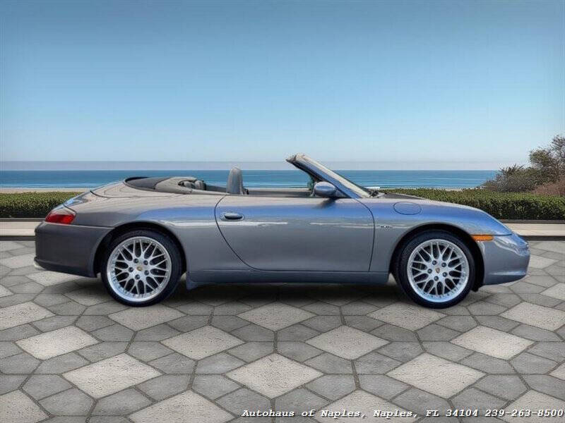 2003 Porsche 911 Carrera