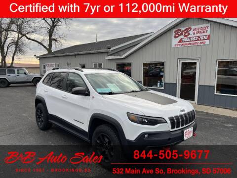 2019 Jeep Cherokee for sale at B & B Auto Sales in Brookings SD