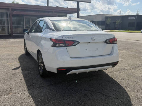 2021 Nissan Versa SV