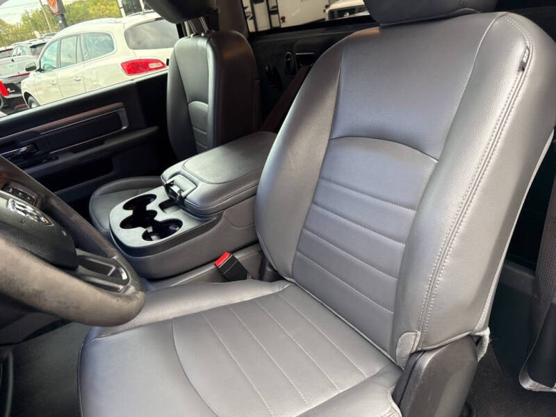 2016 RAM 1500 Express