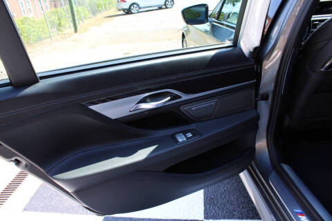 2019 BMW 7 Series 740i