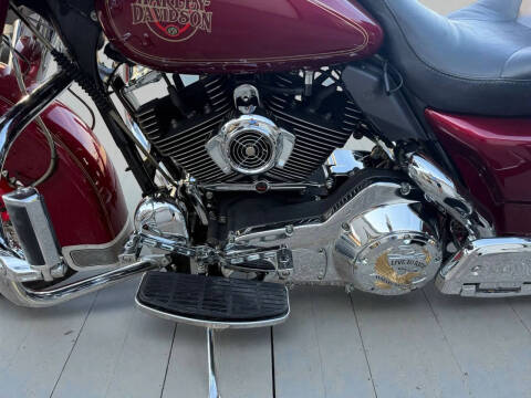 2004 Harley-Davidson FLHTCI Electra Glide Classic