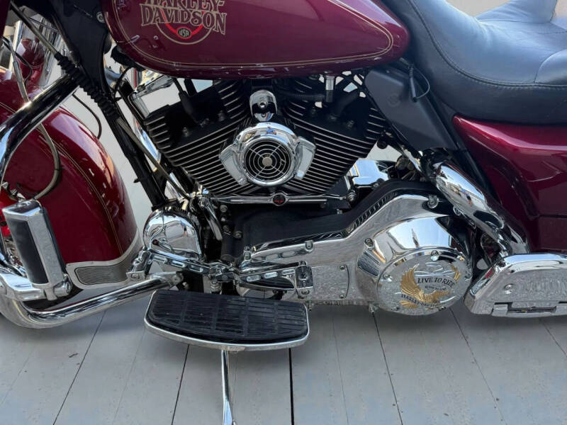 2004 Harley-Davidson FLHTCI Electra Glide Classic