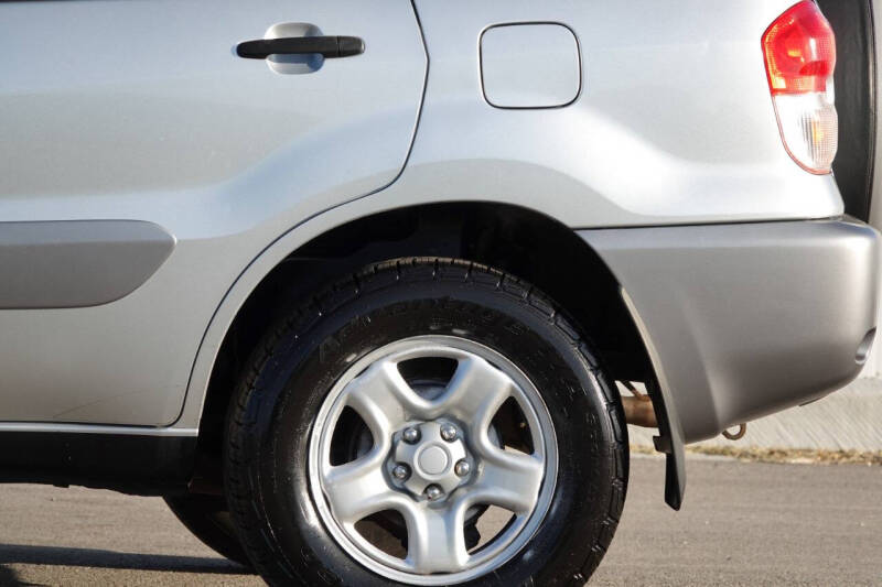 2003 Toyota RAV4