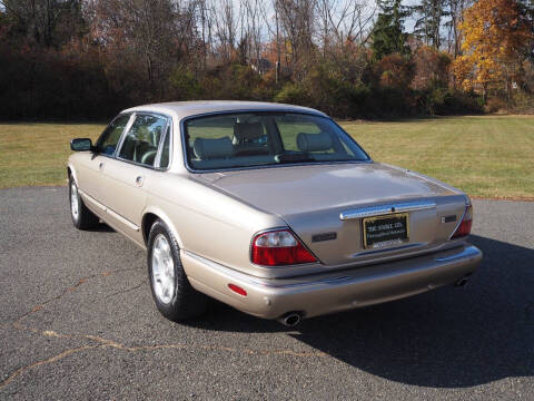 2002 Jaguar XJ-Series Vanden Plas