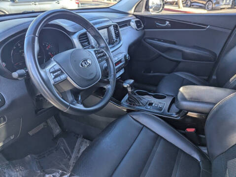 2020 Kia Sorento EX V6