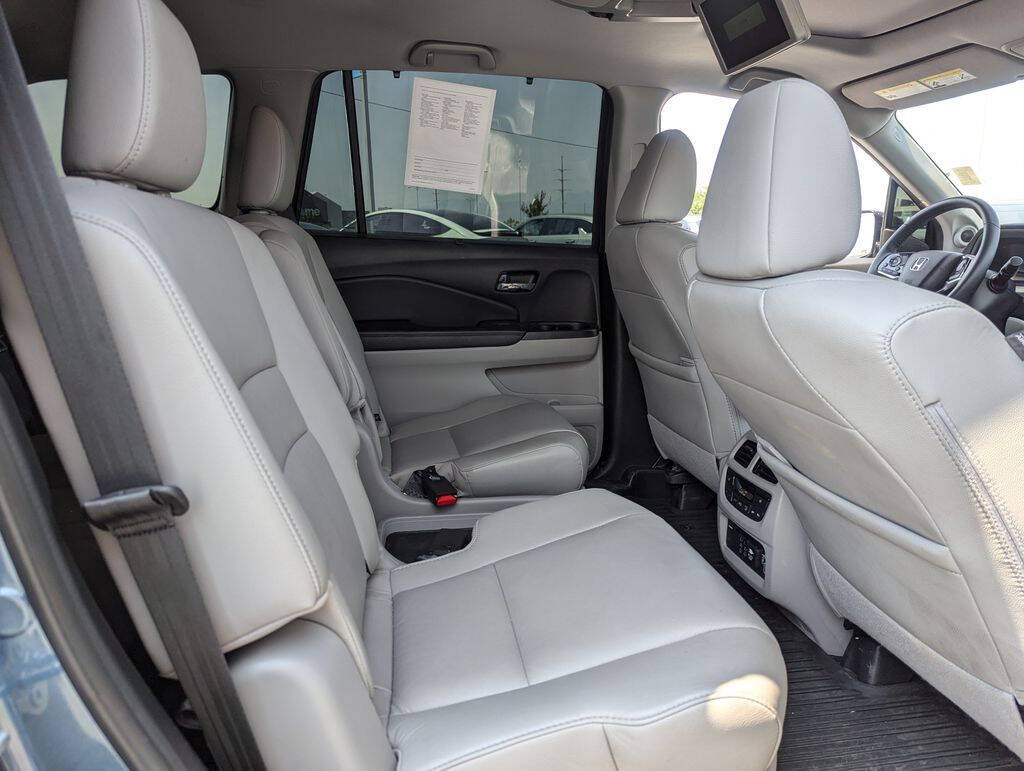 2022 Honda Pilot for sale at Axio Auto Boise in Boise, ID