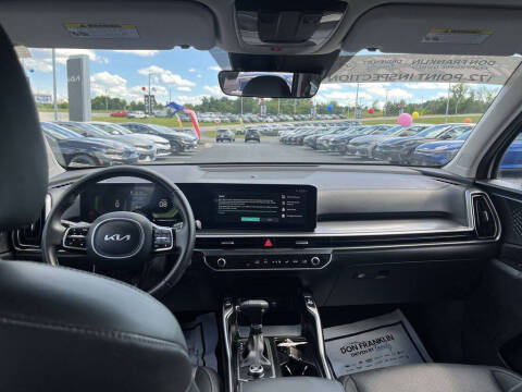 2025 Kia Sorento S