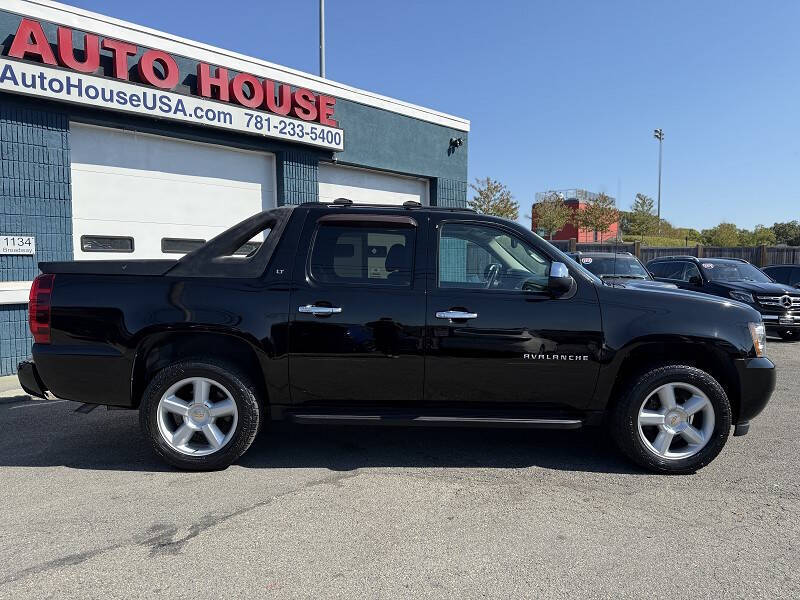 2012 Chevrolet Avalanche LT