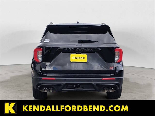 2022 Ford Explorer ST