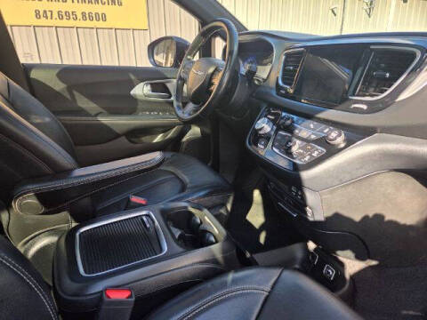 2018 Chrysler Pacifica Touring L Plus