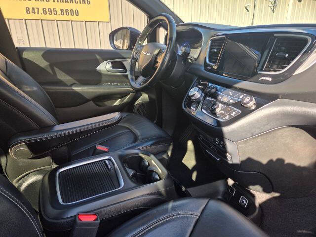 2018 Chrysler Pacifica Touring L Plus