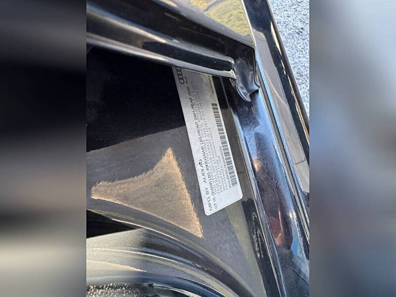 2016 Audi A4 2.0T quattro Premium